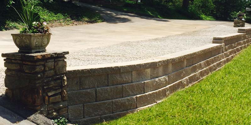 retaining walls in St. Louis area